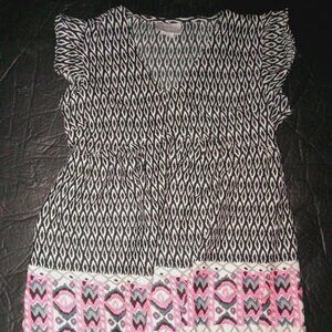 black and white maternity tunic dress aztec pattern vibrant pink pattern